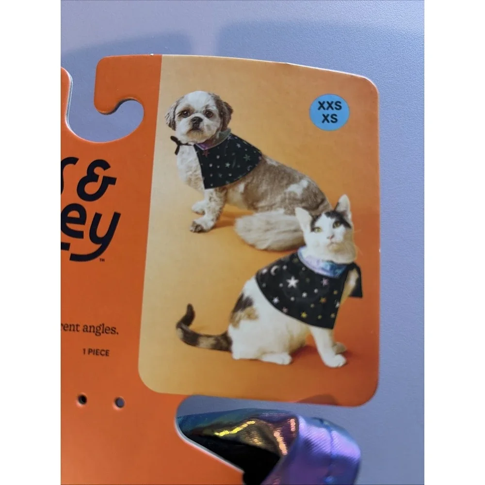 Boots & Barkley Halloween Costume Cape In XXS - XS